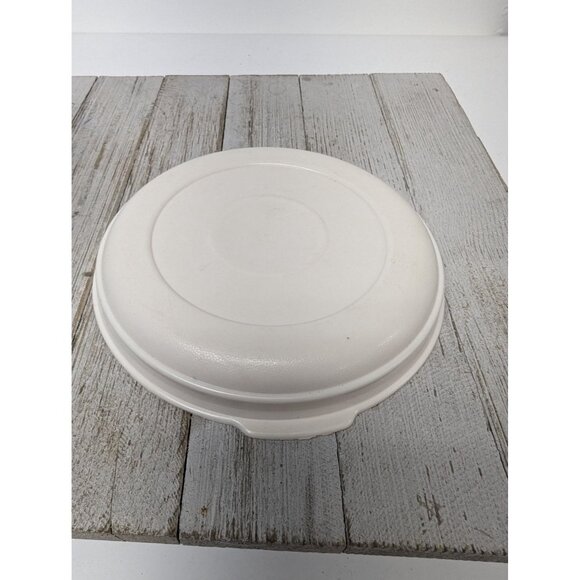 Vintage Rubbermaid Servin Saver #2 Round 4 Cup Food Container Almond Lid - 3 - Picture 4 of 13